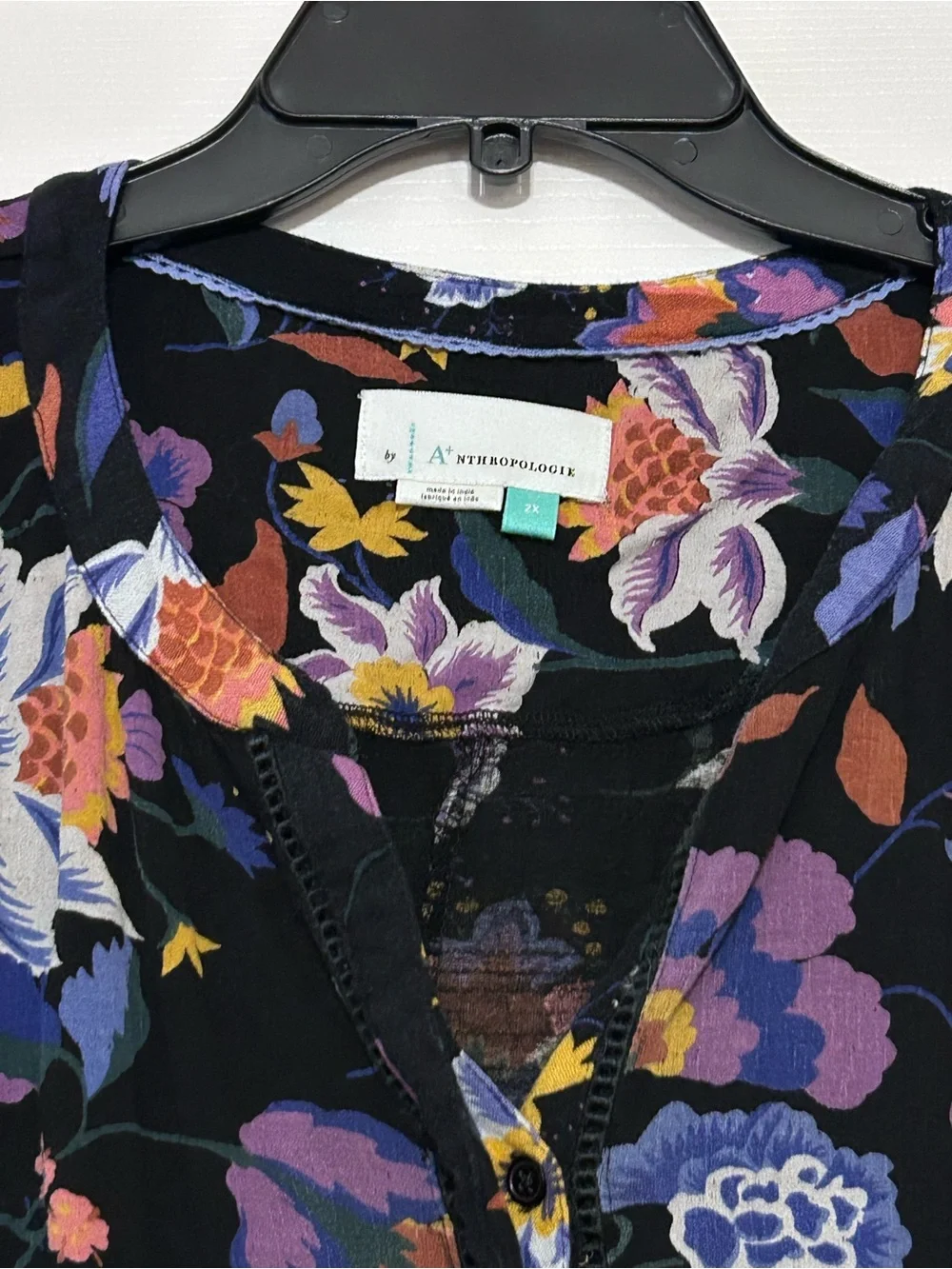 Women's Black Floral Ruffle Hem Blouse